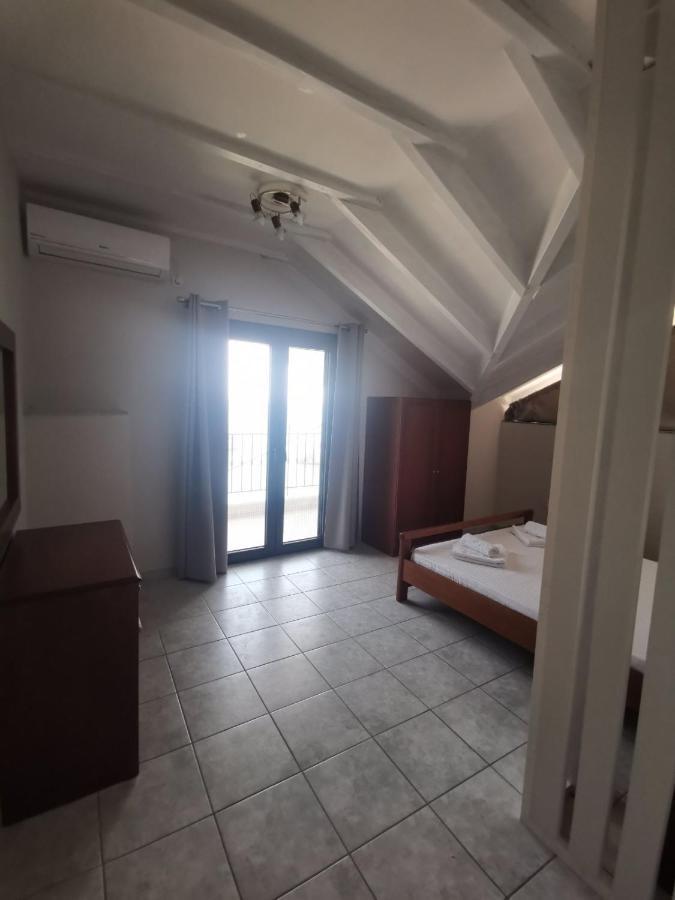 Villa Lithitsa Parga Buitenkant foto